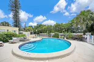 2400 NE 9th St, Fort Lauderdale, FL 33304 - Photo 11