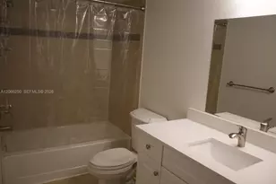 2826 S University Dr, Davie, FL 33328 - Photo 19