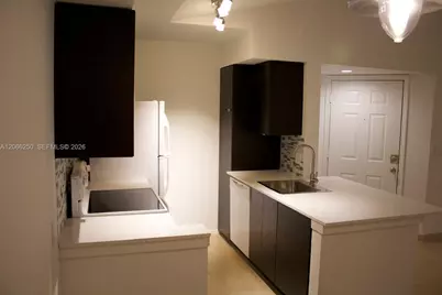 2826 S University Dr #3203, Davie, FL 33328 - Photo 1