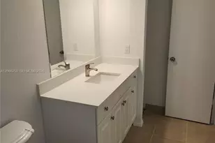 2826 S University Dr, Davie, FL 33328 - Photo 21