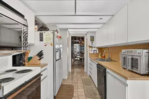 4000 Towerside Terrace, Miami, FL 33138 - Photo 13