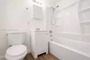 8329 NW 5th Ave, Miami, FL 33150 - Photo 13