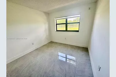 7195 NW 179th St #107, Hialeah, FL 33015 - Photo 15