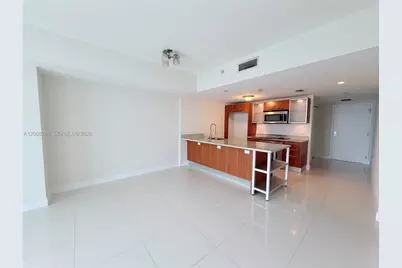 185 SW 7th St #3105, Miami, FL 33130 - Photo 7