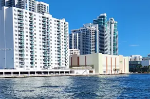 1000 Parkview Dr, Hallandale Beach, FL 33009 - Photo 27