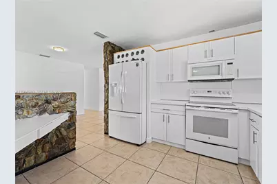 8241 SW 12th Ter, Miami, FL 33144 - Photo 37