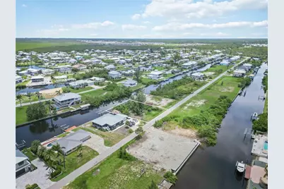 24190 N Blackbeard, Punta Gorda, FL 33955 - Photo 5