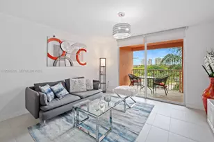 19655 E Country Club Dr, Aventura, FL 33180 - Photo 15