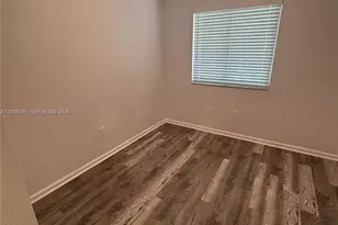14042 NE 2nd Ave, Miami, FL 33161 - Photo 11