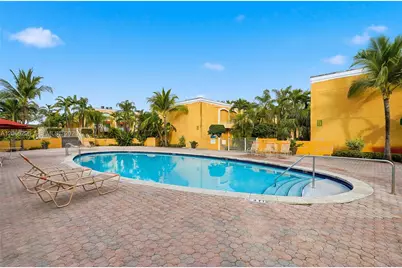 17901 NW 68th Ave #R206, Hialeah, FL 33015 - Photo 19