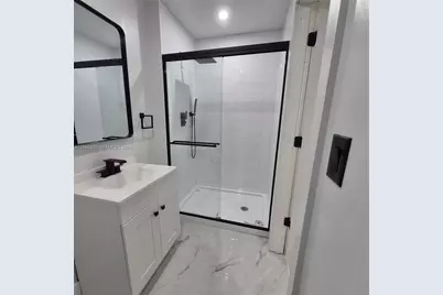 8220 NW 199th St #8220, Hialeah, FL 33015 - Photo 11
