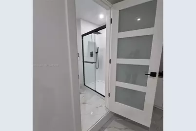 8220 NW 199th St #8220, Hialeah, FL 33015 - Photo 9