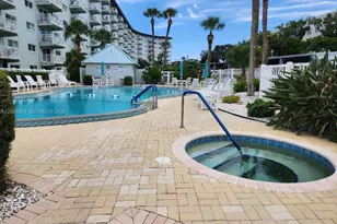 100 Silver Beach Ave, Daytona, FL 32118 - Photo 33