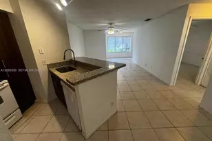 3370 N Pinewalk Dr N, Margate, FL 33063 - Photo 5