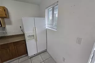 535 NW 7th St, Miami, FL 33136 - Photo 5