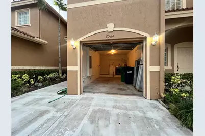8564 SW 214th Way, Cutler Bay, FL 33189 - Photo 5