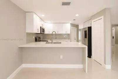 16354 SW 48th Ter, Miami, FL 33185 - Photo 3