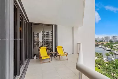 3610 Yacht Club Dr #1114, Aventura, FL 33180 - Photo 43