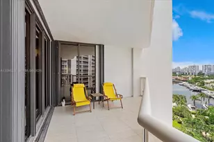 3610 Yacht Club Dr, Aventura, FL 33180 - Photo 43