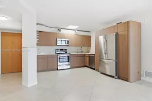 3610 Yacht Club Dr, Aventura, FL 33180 - Photo 11