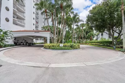 3610 Yacht Club Dr #1114, Aventura, FL 33180 - Photo 1