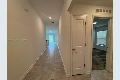 640 Daring Dr, Davenport, FL 33837 - Photo 3