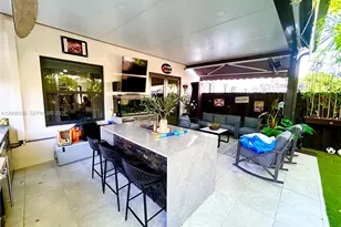 17506 SW 153rd Ct, Miami, FL 33187 - Photo 7