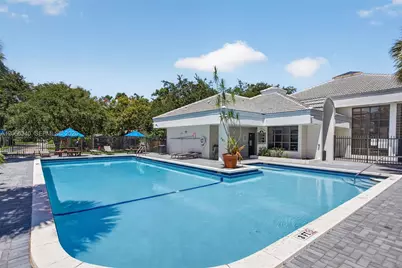 2445 SW 18th Ter #807, Fort Lauderdale, FL 33315 - Photo 21