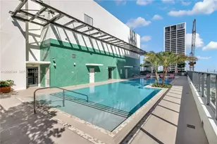11 NE 6th St, Miami, FL 33132 - Photo 19