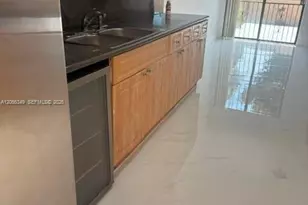 19630 Cypress Ct, Miami Lakes, FL 33015 - Photo 15