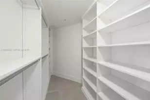 6301 Collins Ave, Miami Beach, FL 33141 - Photo 27