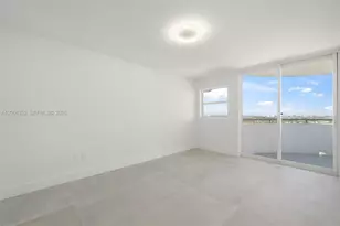 6301 Collins Ave, Miami Beach, FL 33141 - Photo 19