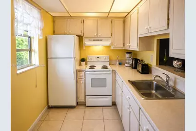 5181 W Oakland Park Blvd #312, Lauderdale Lakes, FL 33313 - Photo 3