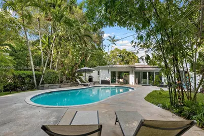 11400 Griffing Blvd, Biscayne Park, FL 33161 - Photo 21