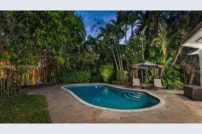 11400 Griffing Blvd, Biscayne Park, FL 33161 - Photo 1