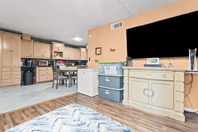 511 Shady Pine Way #D1, Greenacres, FL 33415 - Photo 5