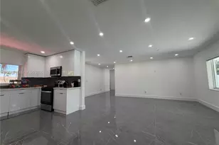 9934 SW 195th St, Cutler Bay, FL 33157 - Photo 9