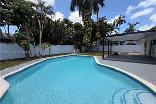 9934 SW 195th St, Cutler Bay, FL 33157 - Photo 1