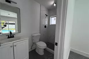 9934 SW 195th St, Cutler Bay, FL 33157 - Photo 23