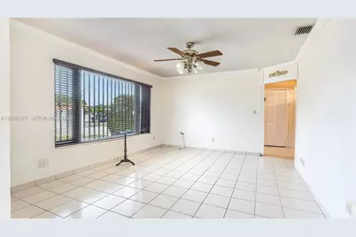 154 W 59th St, Hialeah, FL 33012 - Photo 39