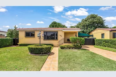 154 W 59th St, Hialeah, FL 33012 - Photo 1