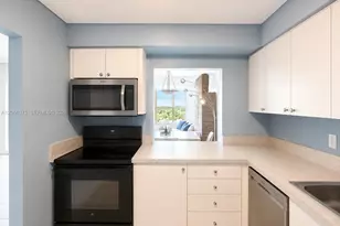 200 Leslie Dr, Hallandale Beach, FL 33009 - Photo 9