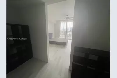 1750 N Bayshore Dr #2810, Miami, FL 33132 - Photo 21