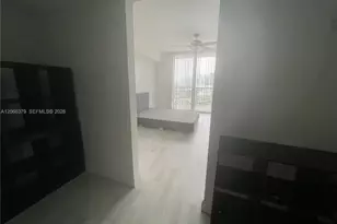 1750 N Bayshore Dr, Miami, FL 33132 - Photo 21