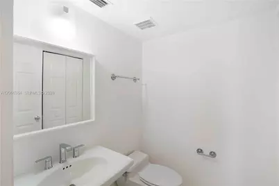 3530 Mystic Pointe Dr #3214, Aventura, FL 33180 - Photo 23