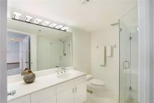3530 Mystic Pointe Dr, Aventura, FL 33180 - Photo 23