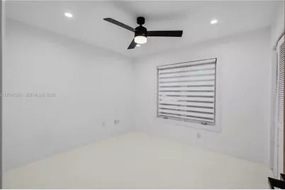 16203 NW 82nd Pl, Miami Lakes, FL 33016 - Photo 27
