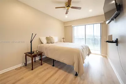 13250 SW 7th Ct #412L, Pembroke Pines, FL 33027 - Photo 11