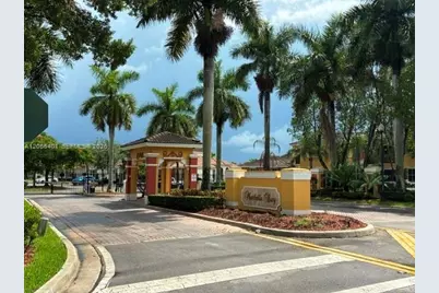 4219 NE 9th St, Homestead, FL 33033 - Photo 3