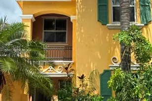 4219 NE 9th St, Homestead, FL 33033 - Photo 1